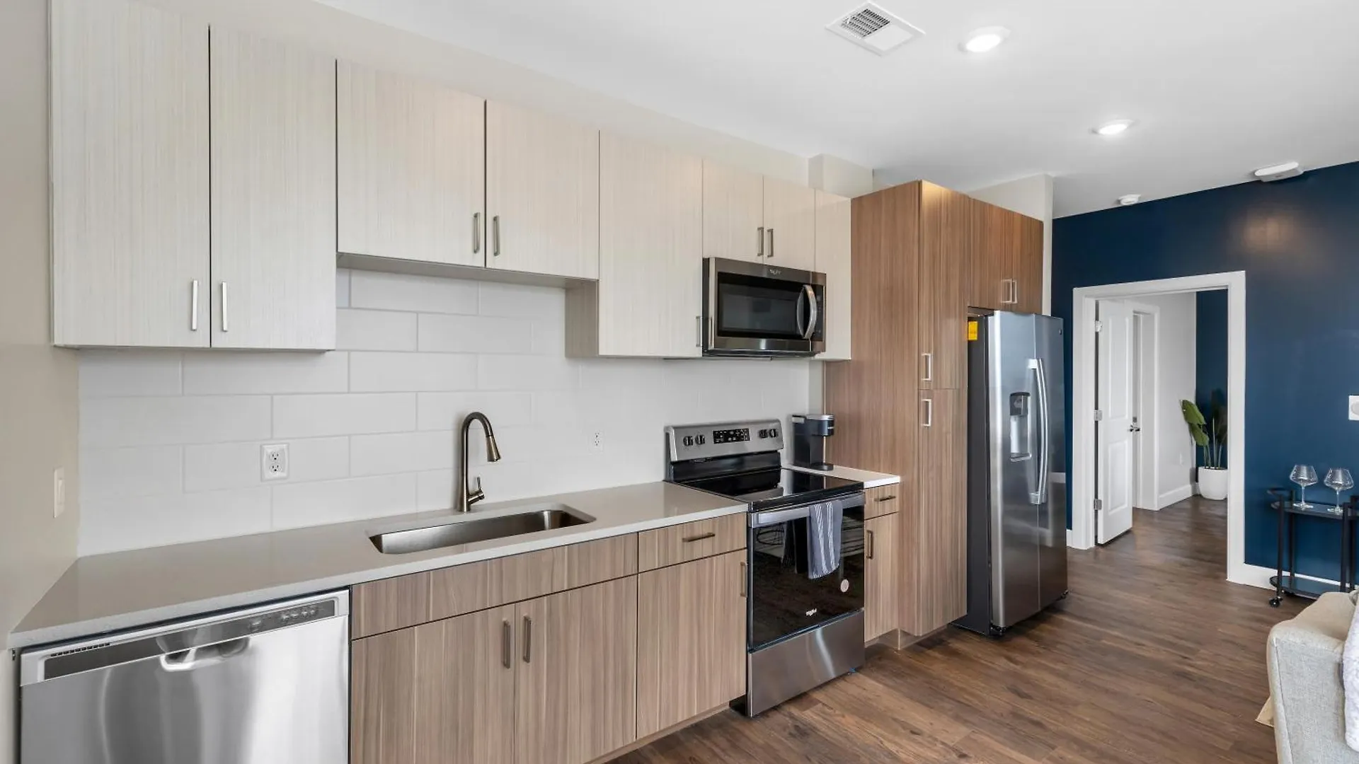 The Malibu Suite Penthouse The Gulch Nashville